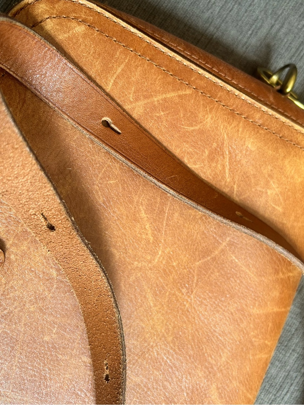 $15 in a bundle Madewell Transport Flap Bag English Saddle leather - Picture 11 of 14